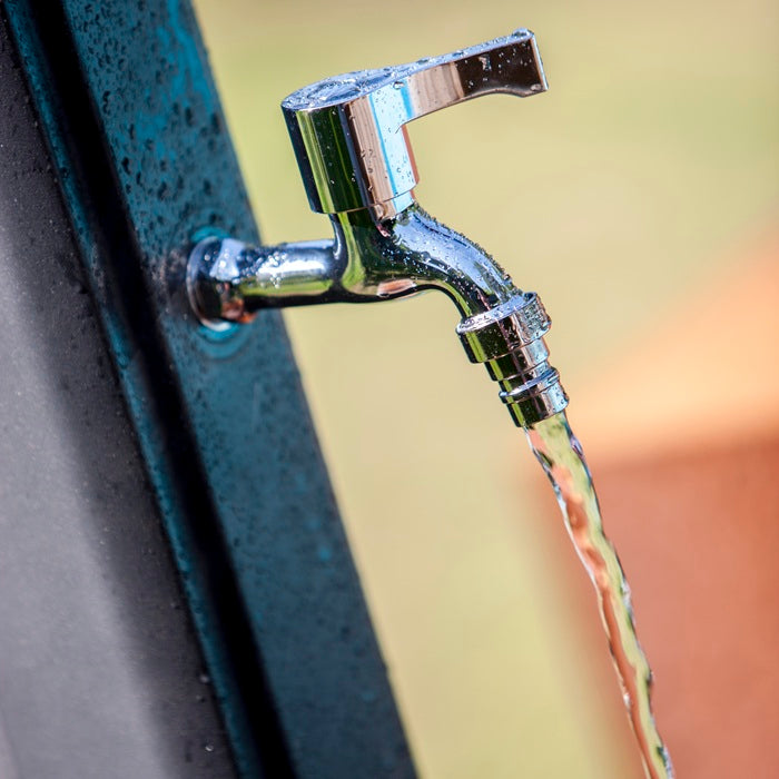 Kaltwasser Entnahmehahn zum Füsse waschen