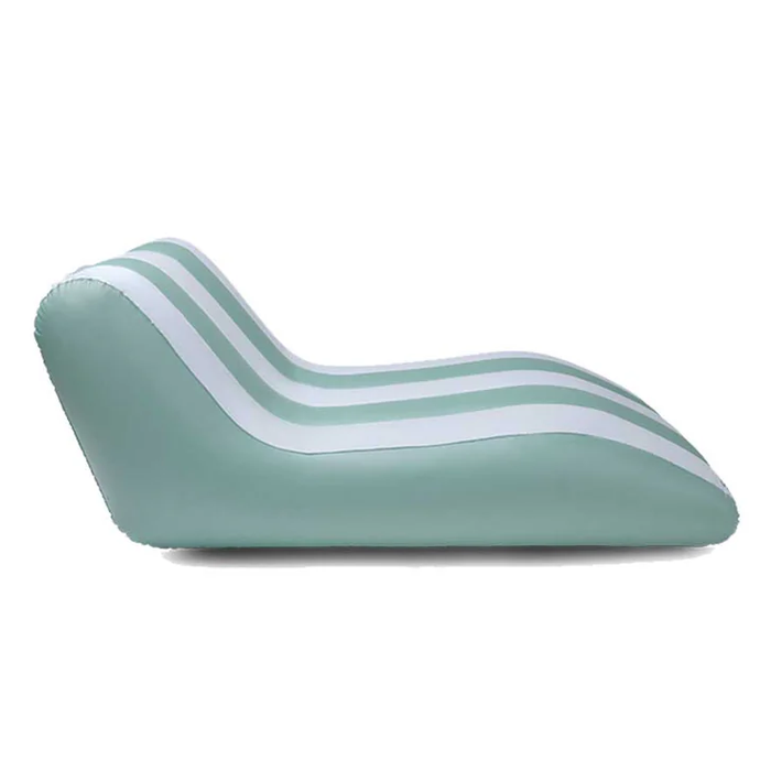 Swim Essentials Premium Lounge