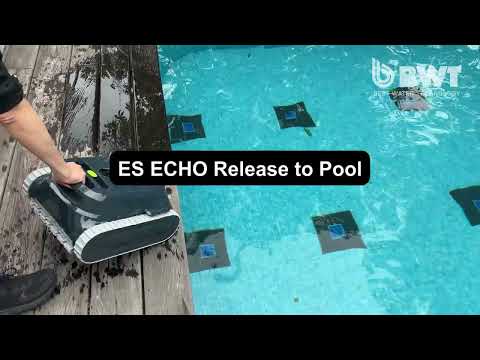 BWT Poolroboter ES Echo - Poolreinigung in Aktion